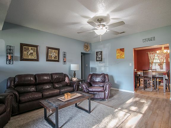 2nd image of 12 Sunnymead Dr