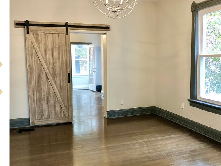 717 Avenue E #2 — Photo 6