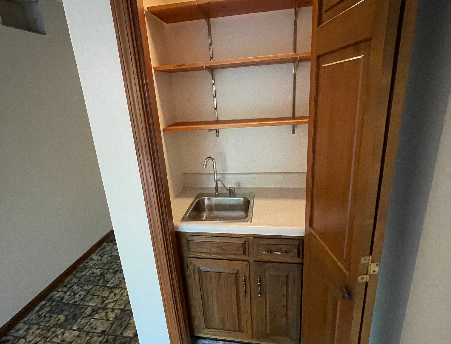 2 bed, 1.5 bath, 1424 sqft, $1,400 — Photo 2