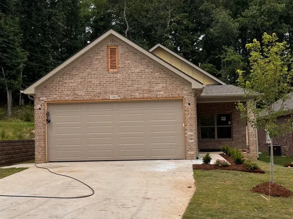 13401 Teton Dr, Little Rock, AR 72211