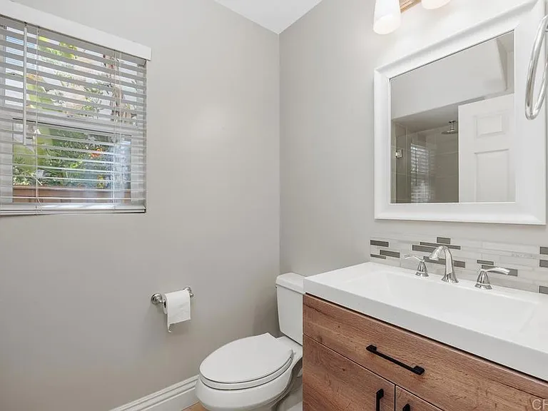 11475 Trailbrook Ln — Photo 12