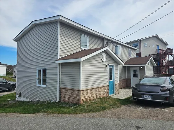 16 Currie Avenue, Channel-Port Aux Basques, NL A0M1C0