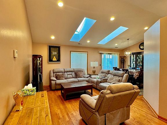 5th image of 2467 Brunswick Cir APT B2