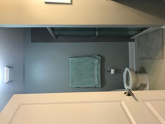 4th image of 2778 N Milwaukee Ave APT 223