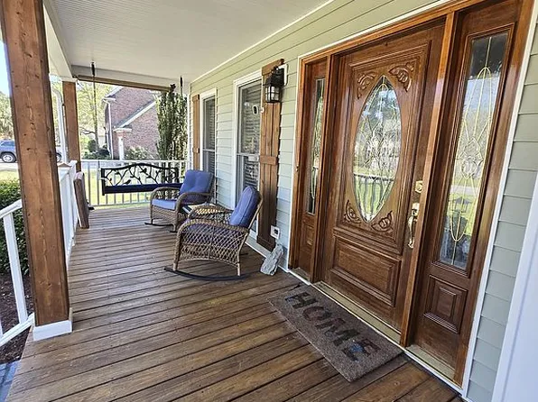 145 Silvercreek Dr, Lexington, SC 29072