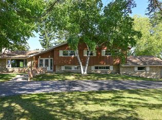 15800 Sky Cliff Dr, City Of Brookfield, WI 53005