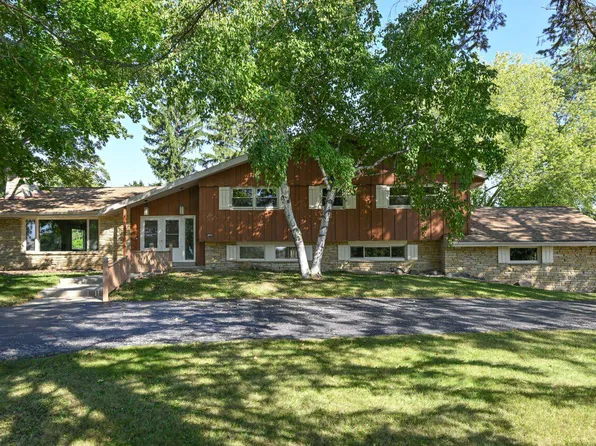 15800 Sky Cliff DRIVE, Brookfield, WI 53005
