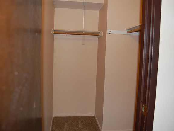 walk in closet