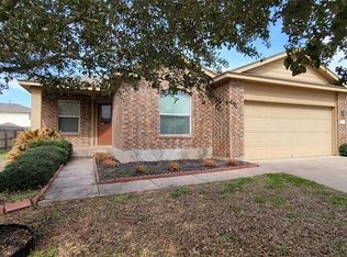 207 Wild Cat Dr, Bastrop, TX 78602
