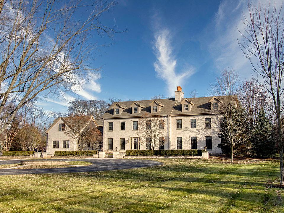 10060 N Range Line Rd, Mequon, WI 53092 Zillow