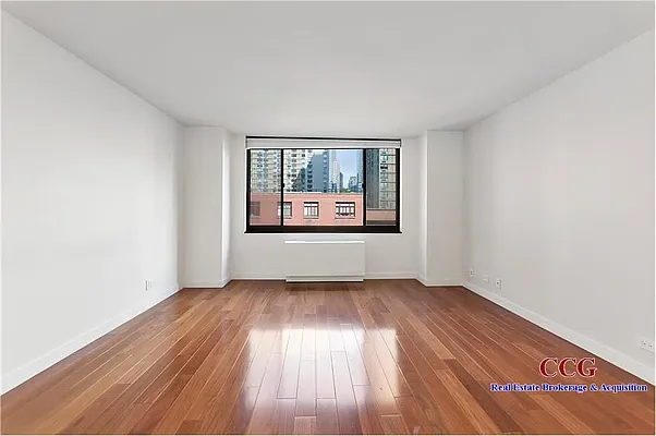 Rented by CCG Real Estate Brokerage | media 3