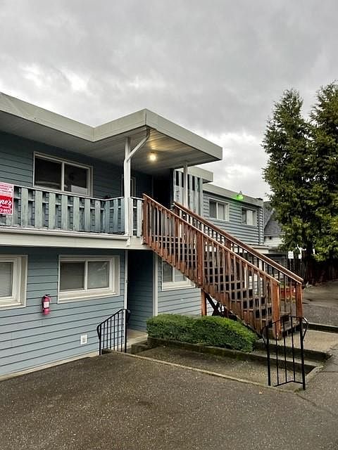 2nd image of 5138 N Pearl St #76fbacc18