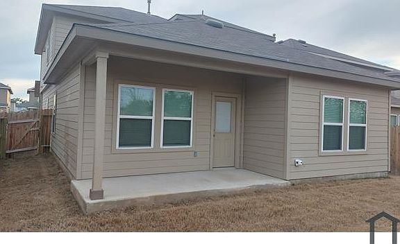 4th image of 4830 Nueces Path