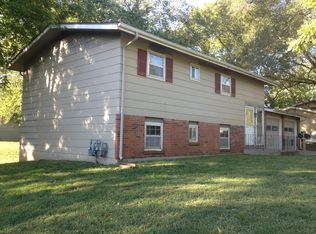 1603 W 25th St, Lawrence, KS 66046