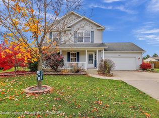 4869 Pine Hill Dr, Potterville, MI 48876
