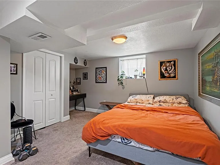 5219 Wabash Ave — Photo 10