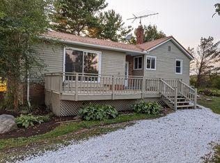 5012 Higley Rd, Rome, OH 44085