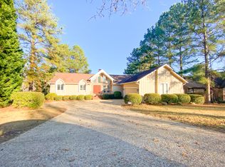 1060 Burning Tree Rd, Pinehurst, NC 28374