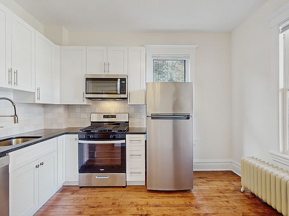 2nd image of 2506 N Mozart St #2