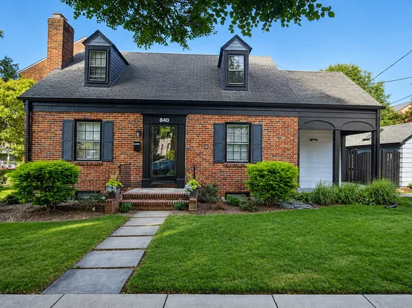 840 S Wayne St, Arlington, VA 22204