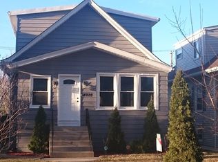 4928 W Nelson St, Chicago, IL 60641