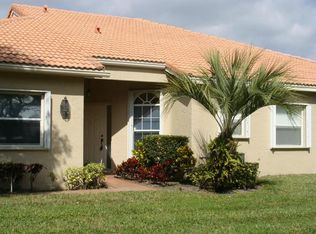 2715 Quaking Leaf Ln, Boynton Beach, FL 33436