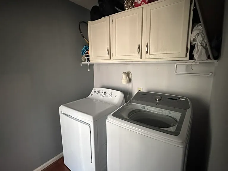 929 Autumnwood Ln — Photo 16
