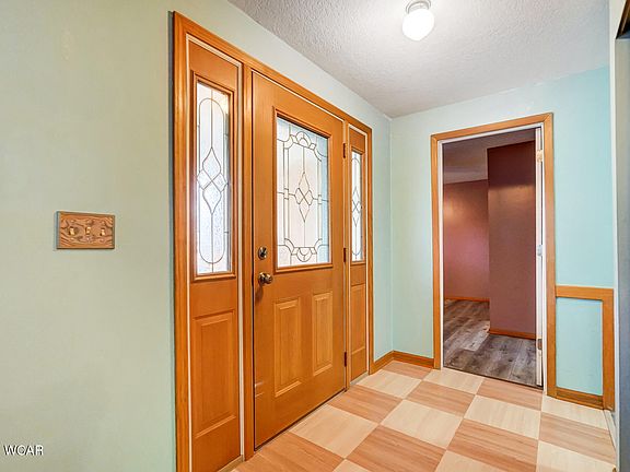 5th image of 961 N Dale Dr