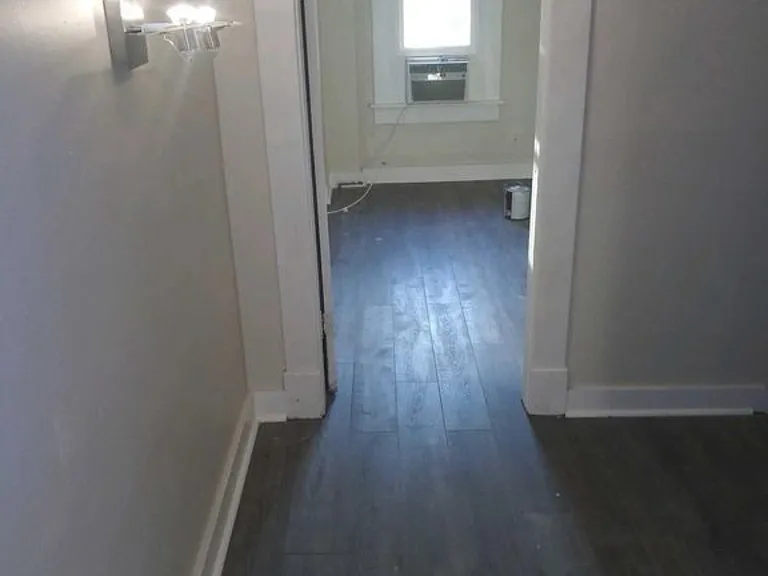 2209 Summit St #2209 — Photo 6
