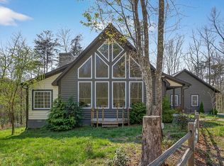 31 Reeves Pl, Monterey, TN 38574