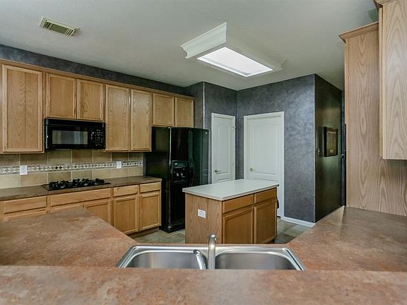 3rd image of 2707 Creek Terrace Dr