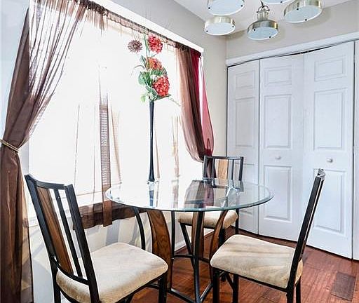 Eat-in dining area, just off the kitchen