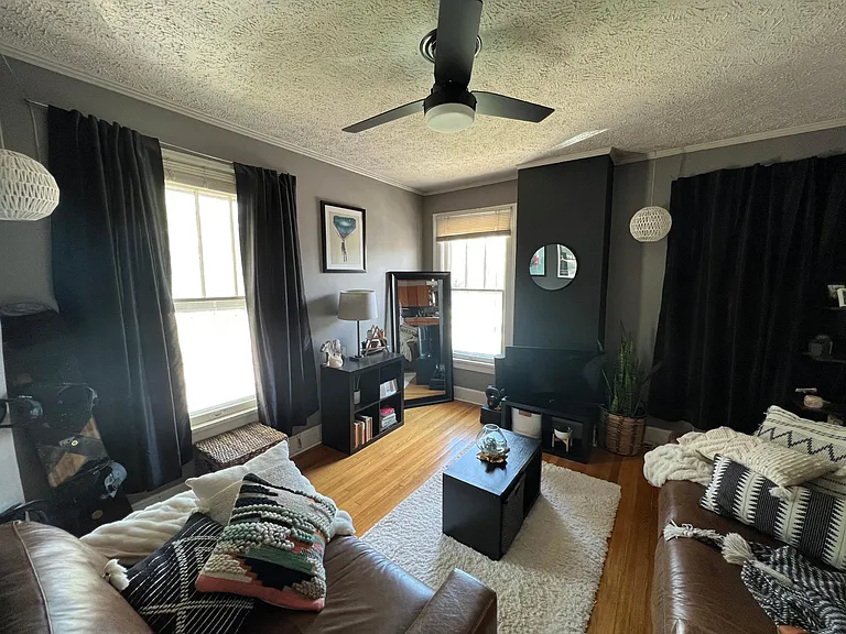 4907 California St #5 — Photo 5