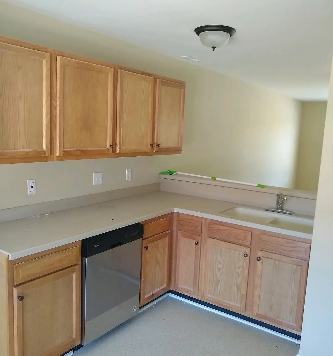 2 bed, 2.5 bath, 1100 sqft, $1,195 — Photo 4