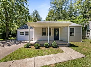 17 Hitchcock Ln, Amelia, OH 45102