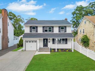 168 Sunset Dr, Hempstead, NY 11550