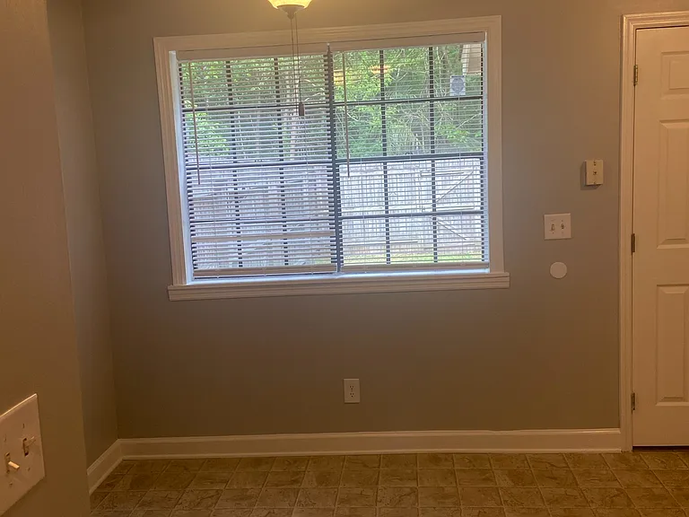 104 Kimeran Ln #C — Photo 2