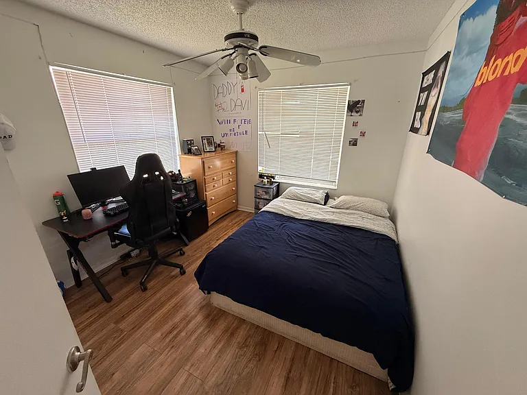 9923 Three Lakes Cir #13-H — Photo 4