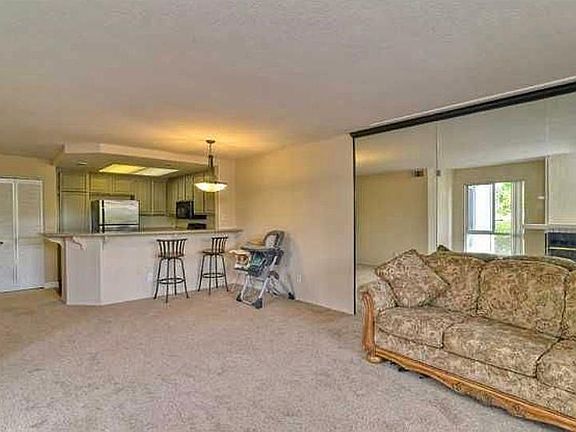 5th image of 9955 Scripps Westview Way