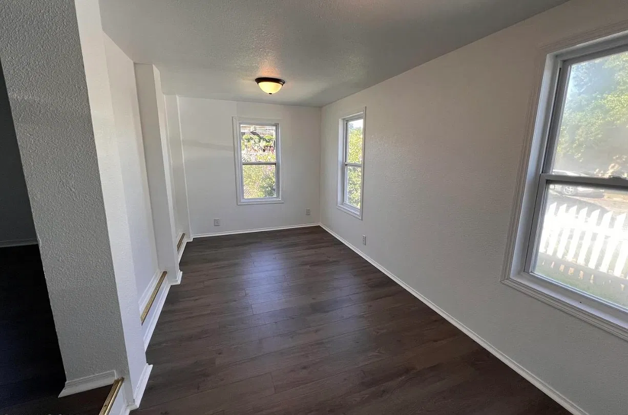 3 bed, 1028 sqft, $1,150 — Photo 4