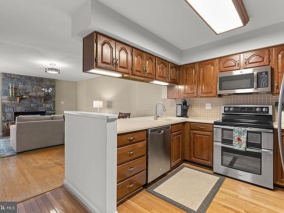 5th image of this home