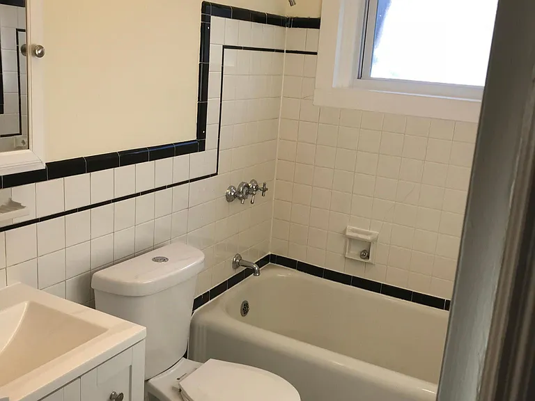 306 Patterson Ct #2 — Photo 6