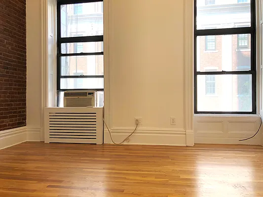 Rented by Corcoran | media 17