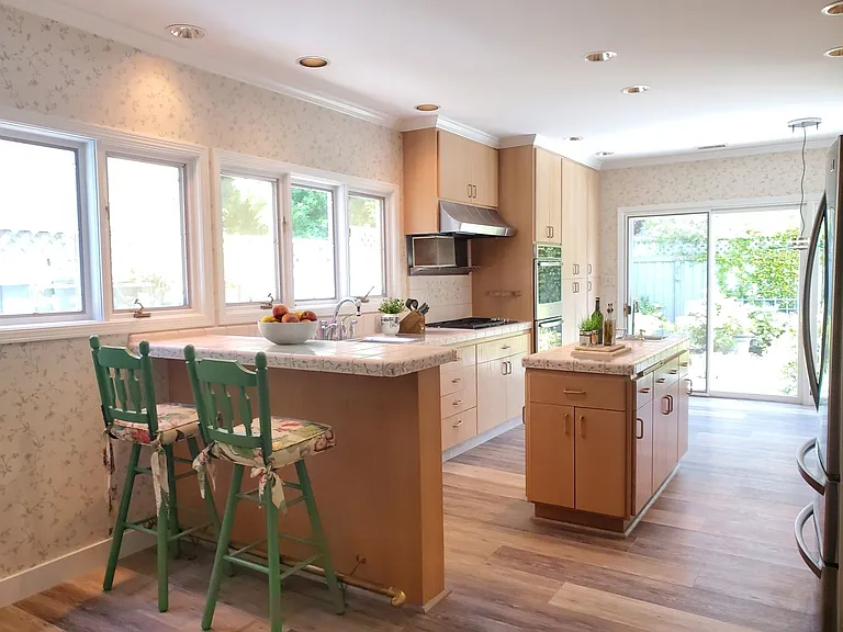 875 Arcturus Cir — Photo 2