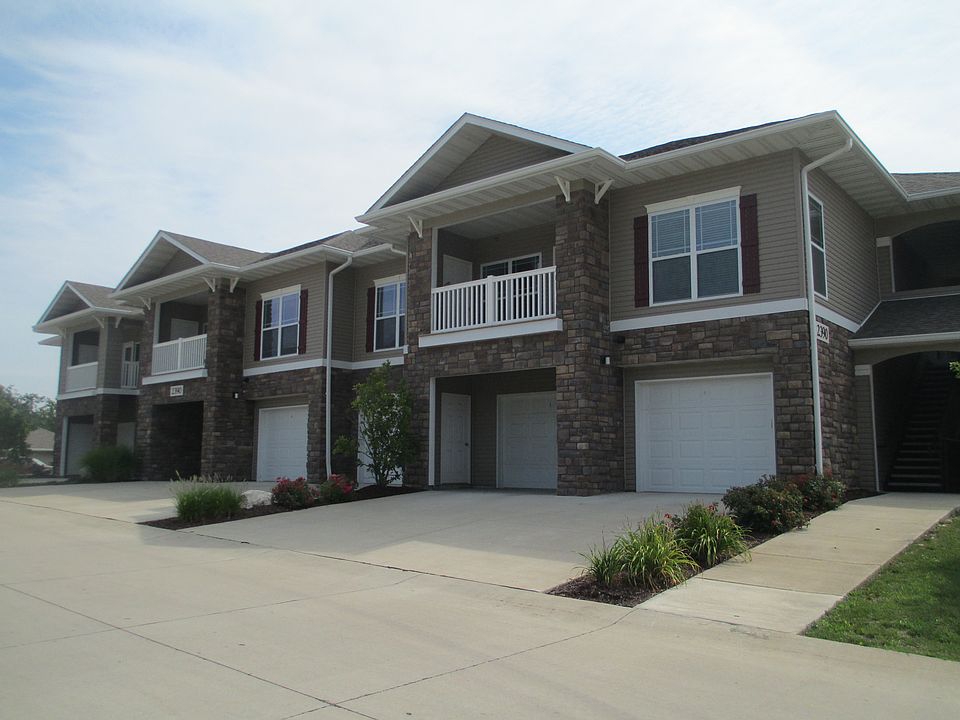 1st image of 2300 Bennett Springs Dr APT 208