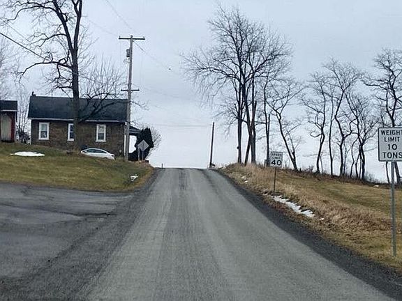 4th image of 209 Redstone Church Rd