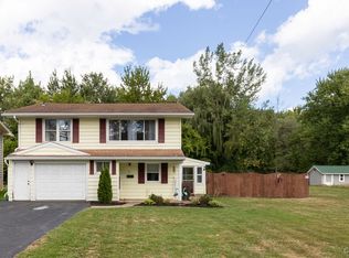 331 Frederick St E, East Syracuse, NY 13057