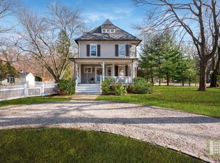 101 Holmes Ave, Darien, CT 06820
