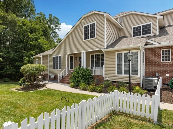 1814 Glen Willow Cir, Henrico, VA 23238