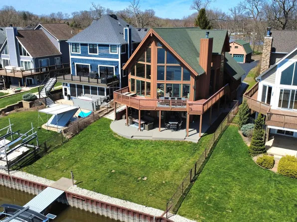 38379 N Drexel Blvd, Antioch, IL 60002